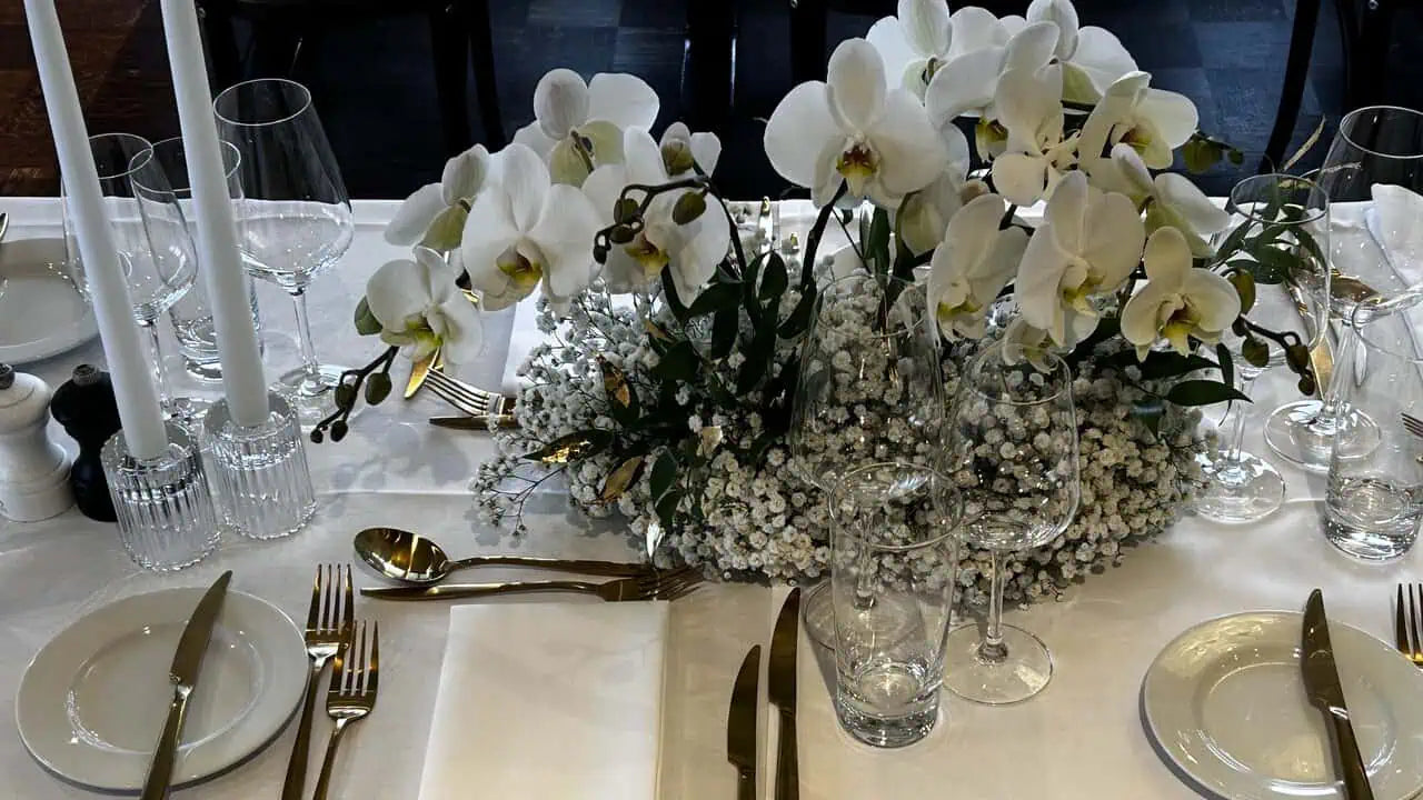 Orchideen Tischdekoration