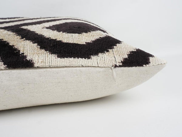 Kissen Black-Offwhite Kissen