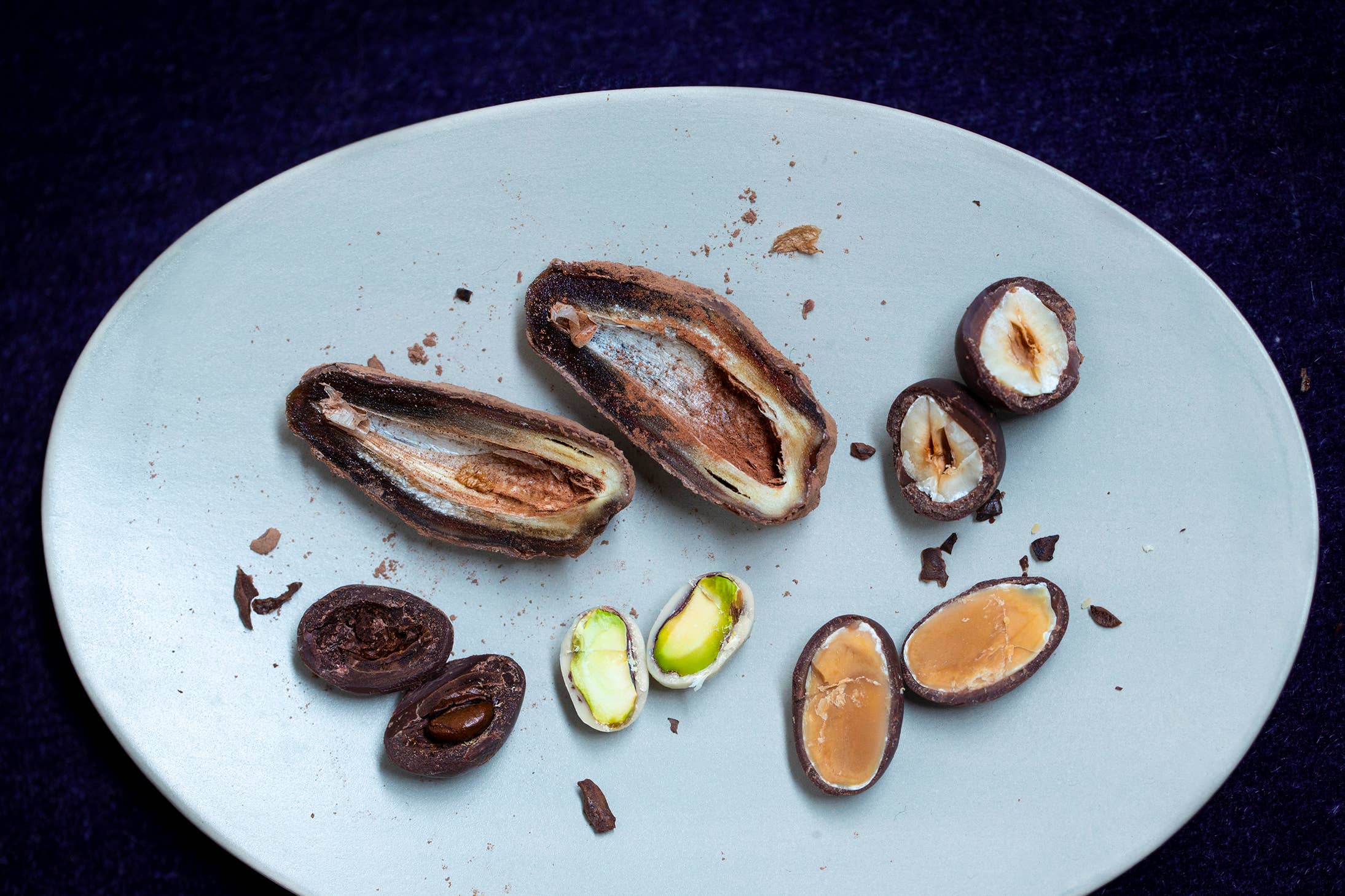 Edle Schokoladen-Dragees in Premium-Box Schokolade
