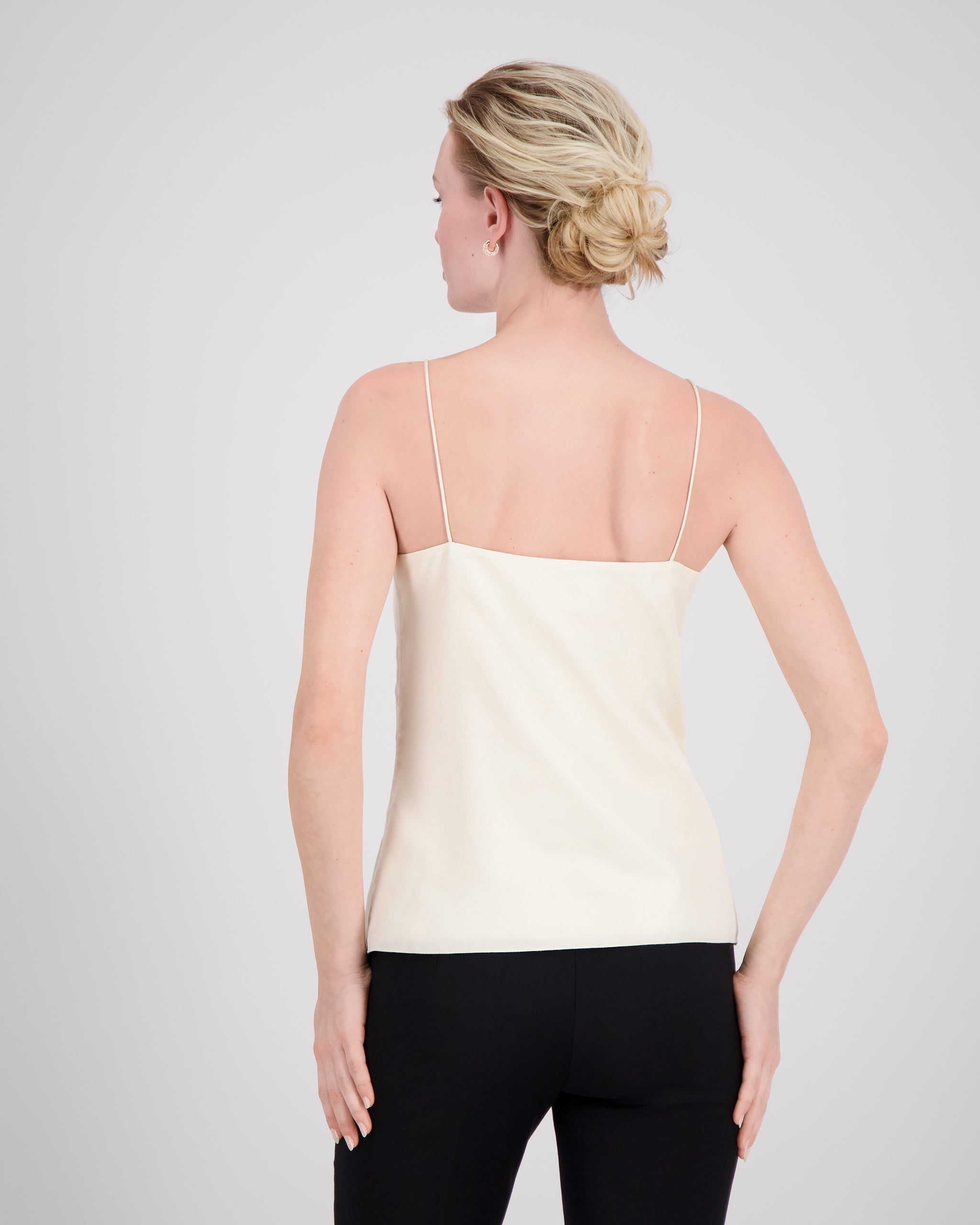 Zartes Camisole aus reiner Peace Silk zartes-camisole-aus-reiner-peace-silk-back