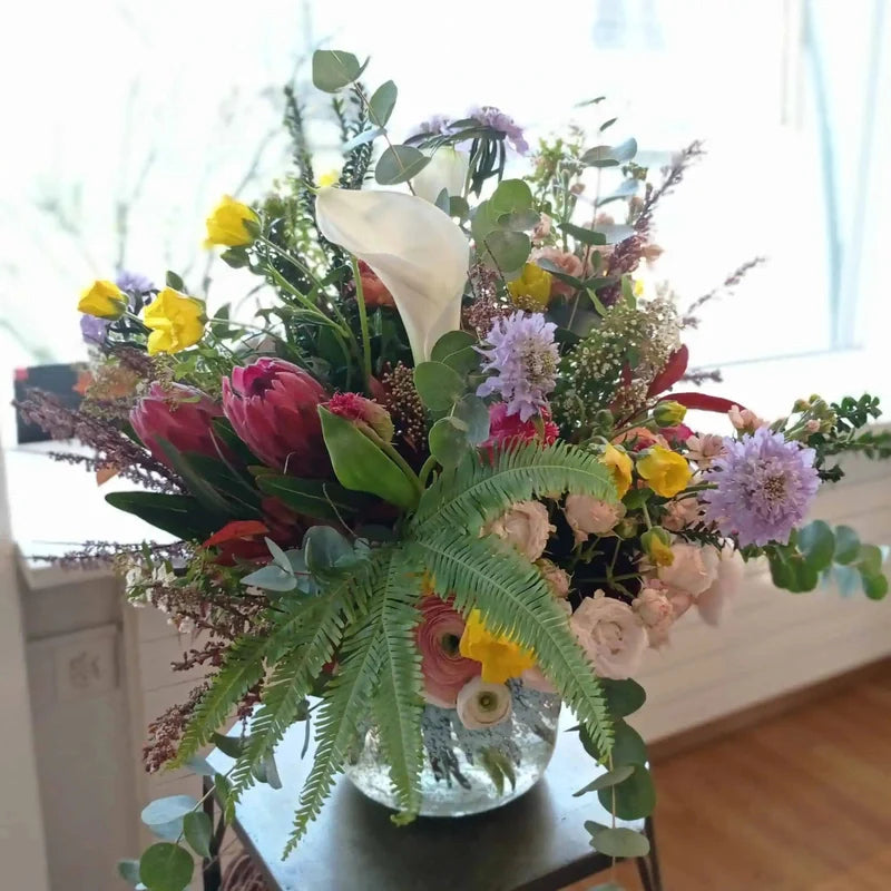 Florales Kunstwerk Prestige – ausserordentliches Blumenarrangement am Zürichsee CHF 160