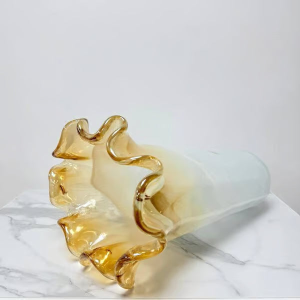 Tuch Vase Weiss mit Nike-Bordüre Vase