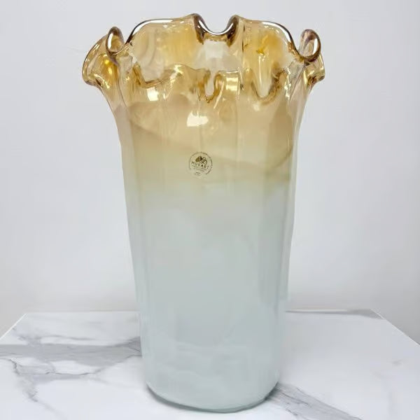Tuch Vase Weiss mit Nike-Bordüre Vase