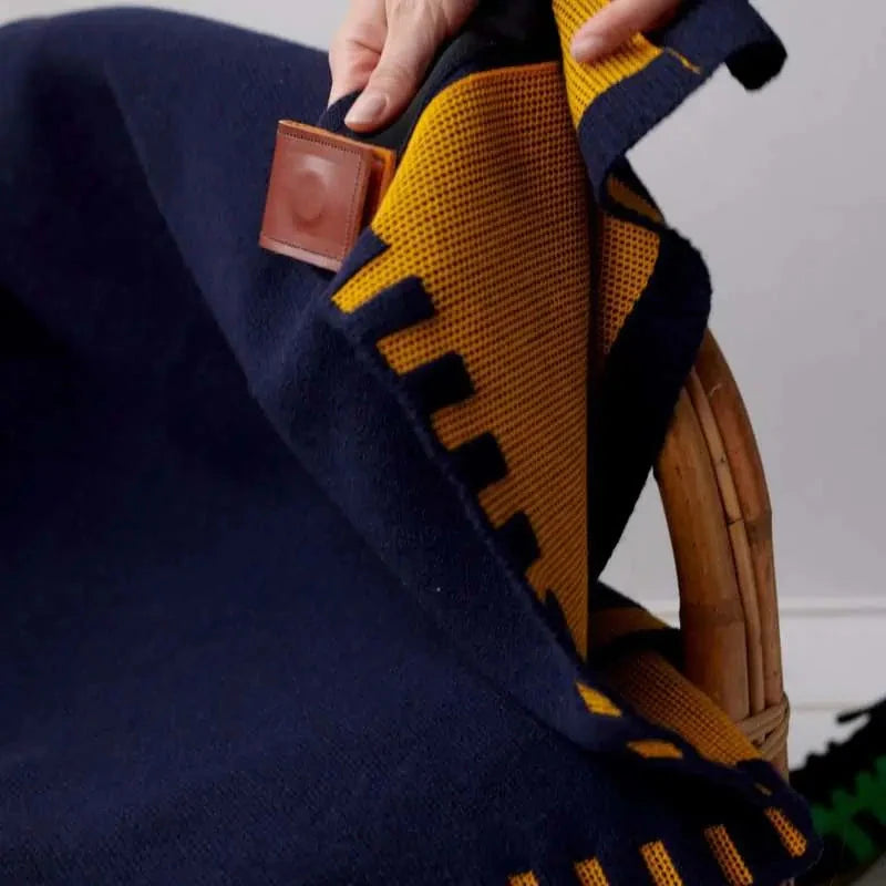 James Yoga & Garden Wrap – Marineblau-Orange Decke