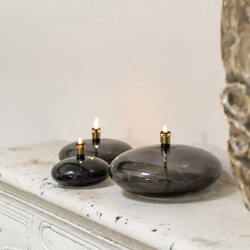 Disc Smoked Brass Öllampe