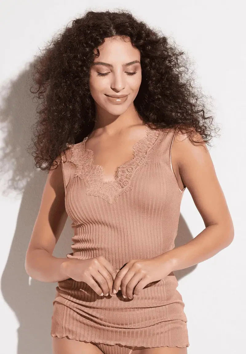 Richelieu Top - powder rose Top