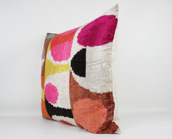 Kissen pink-lila-gelb-orange schwarz