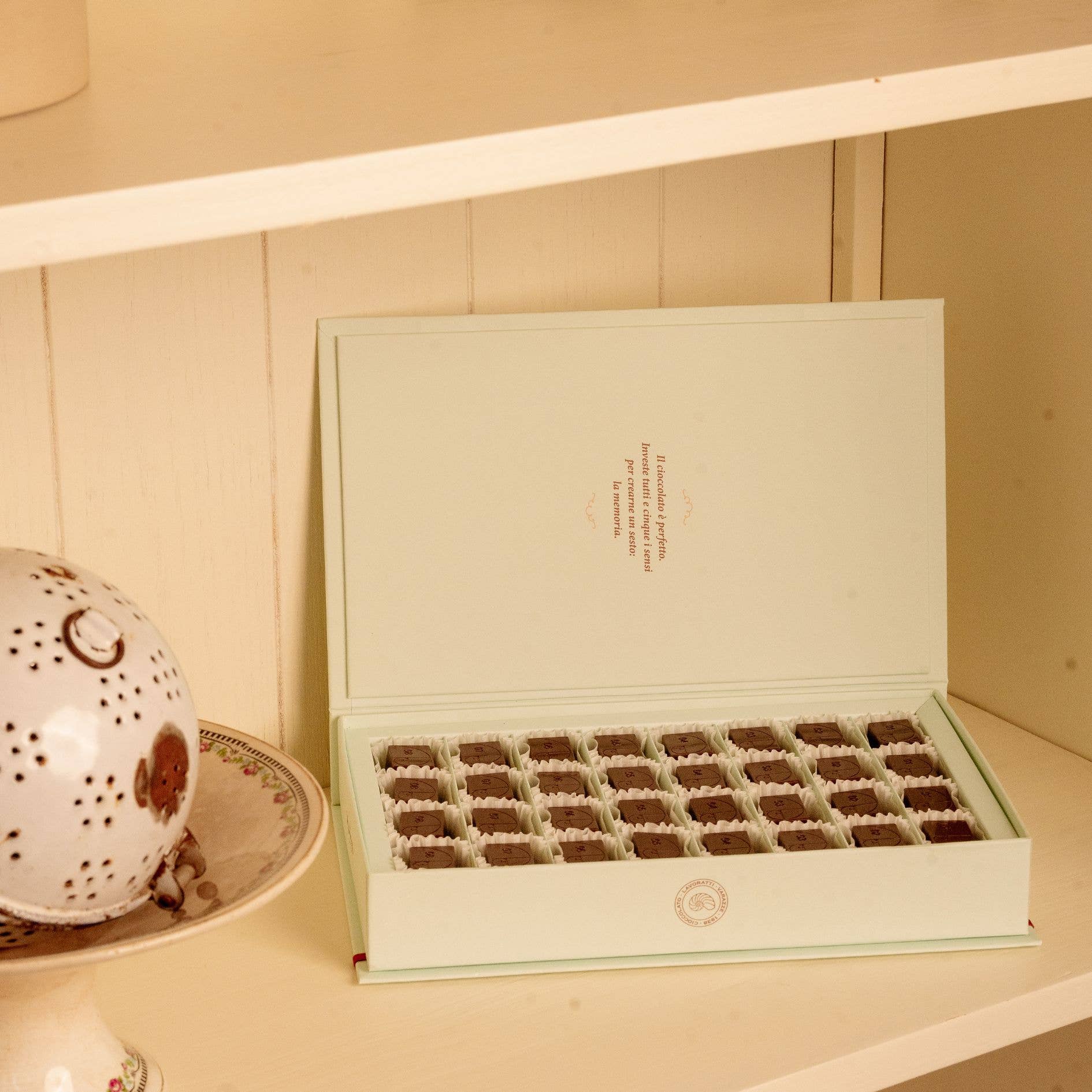 Pralinen Box – 40 exklusive Schokoladenpralinen in 8 Geschmacksrichtungen pralinen-box-40-exklusive-schokoladenpralinen-in-8-geschmacksrichtungen-211774
